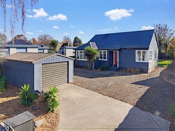 168 Aorangi Road, Bryndwr, Christchurch