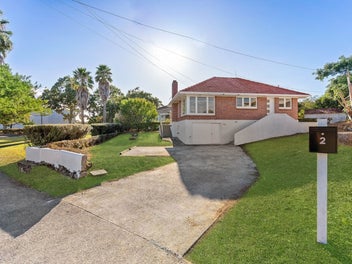 2 Fowlds Avenue, Sandringham, Auckland