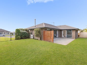 36 Mortlake Heights, Pyes Pa, Tauranga