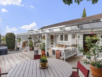 1/58 Polygon Road, St Heliers, Auckland