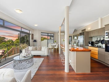 937A East Coast Road, Torbay, Auckland