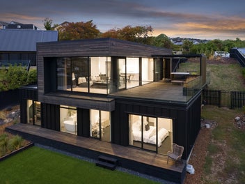 3 Selleck Street, Mount Pleasant, Christchurch