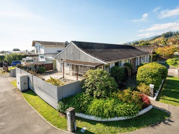 1A Marlborough Crescent, Richmond, Richmond