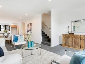 27 Henry Maxwell Way, Flat Bush, Auckland