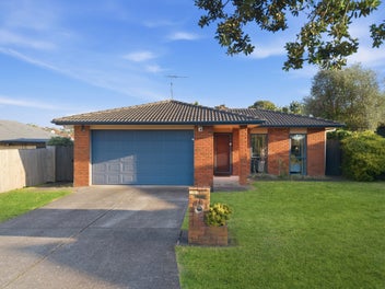 18 Sambrooke Crescent, Flat Bush, Auckland