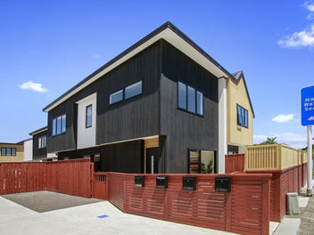 2/892 High Street, Avalon, Lower Hutt