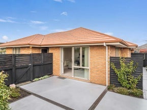 1/117 Yaldhurst Road, Sockburn, Christchurch