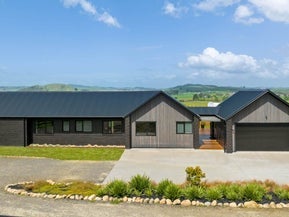 2057 Miranda Road, MANGATANGI
