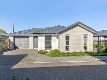 8/3 Nyoli Street, Northcote, Christchurch