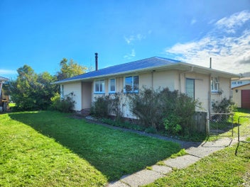 9 Barkley Place, Cobden, Greymouth