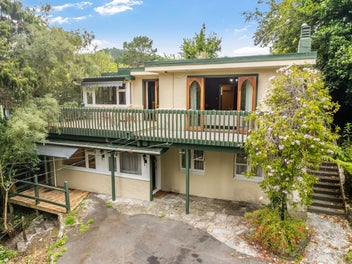 43A Wyndham Road, Pinehaven, Upper Hutt
