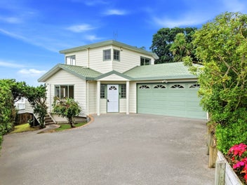 2/6 Mossop Rise, Glenfield, Auckland