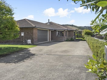 50 Percy Kinsman Crescent, Riverstone Terraces, Upper Hutt