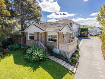156 Weatherly Road, Torbay, Auckland