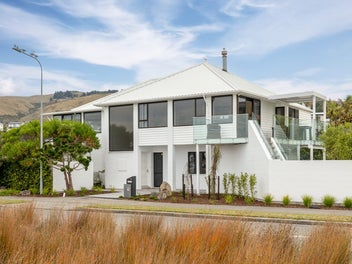11 Beachville Road, Redcliffs, Christchurch