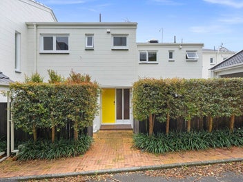 11/8 Hamilton Road, Herne Bay, Auckland