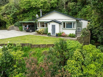 44 Old Porirua Road, Ngaio, Wellington