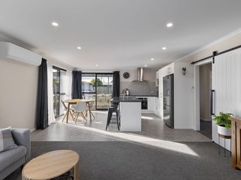 11 Rayner Lane, Marton, Marton