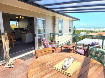 15 Nolan Crescent, Karoro, Greymouth