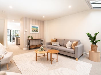 16B Hobson Street, Thorndon, Wellington