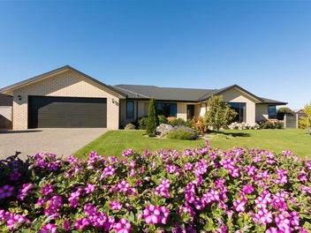 9 Clearwater Place, Mayfield, Blenheim