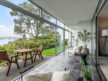 G8/45 STANLEY POINT RD, Stanley Point, Auckland