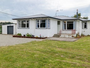 587 Campbell Road, Bunnythorpe, Palmerston North
