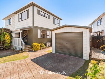 25A Outram Grove, Kelson, Lower Hutt