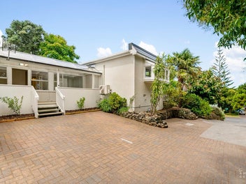 1/408 Ellerslie-panmure Highway, Mount Wellington, Auckland