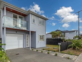 12 Pihoihoi Place, Hobsonville, Auckland