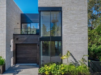 21A Arahia Street, Northcote, Auckland