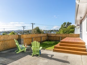 9 Balmain Street, Newlands, Wellington