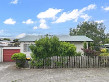 8 Boyne Street, Clifton, Invercargill