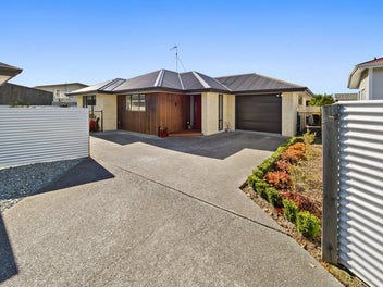 131 WALNUT AVENUE, Allenton, Ashburton