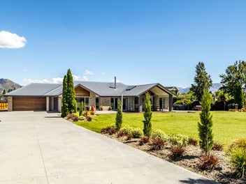 15 Lochiel Drive, Hanmer Springs, Hanmer Springs