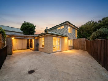 49A Raroa Terrace, Tawa, Wellington