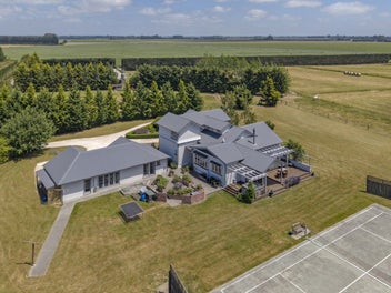 2144 Wards Road, Charing Cross, Darfield