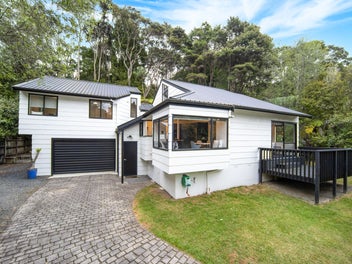 53 Wirihana Road, Titirangi, Auckland