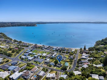 46 De Luen Avenue, Tindalls Beach, Whangaparaoa