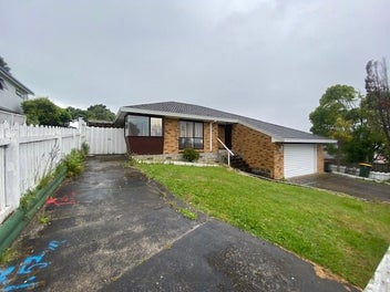 40 Pigeon Mountain Road, Half Moon Bay, Auckland