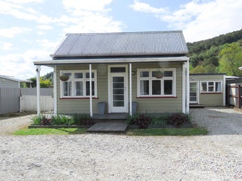 6 Herald Street, Reefton, Reefton
