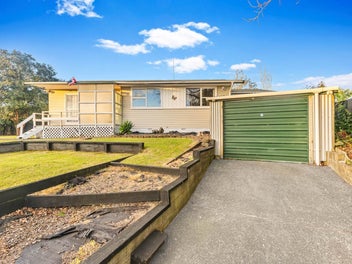 35 Tairere Crescent, Rosehill, Papakura