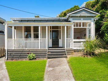 9 Laura Avenue, Brooklyn, Wellington
