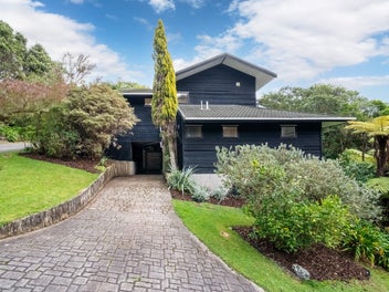 133 Helston Road, Paparangi, Wellington