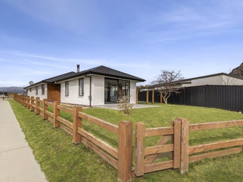 40 Marbleleaf LANE, Albert Town, ALBERT TOWN