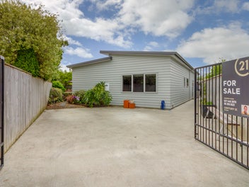 20A Ilford PL, Awapuni, Palmerston North
