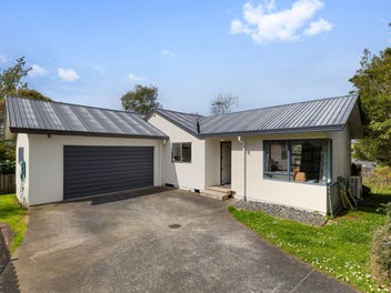 10 Inveraray Place, Nawton, Hamilton
