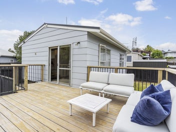 159A Beach Haven Road, Beach Haven, Auckland