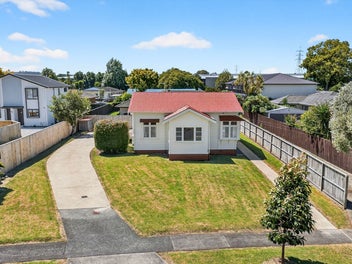 19 Waiari Road, Conifer Grove, Takanini