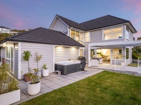 187 Navigation Drive, Whitby, Porirua